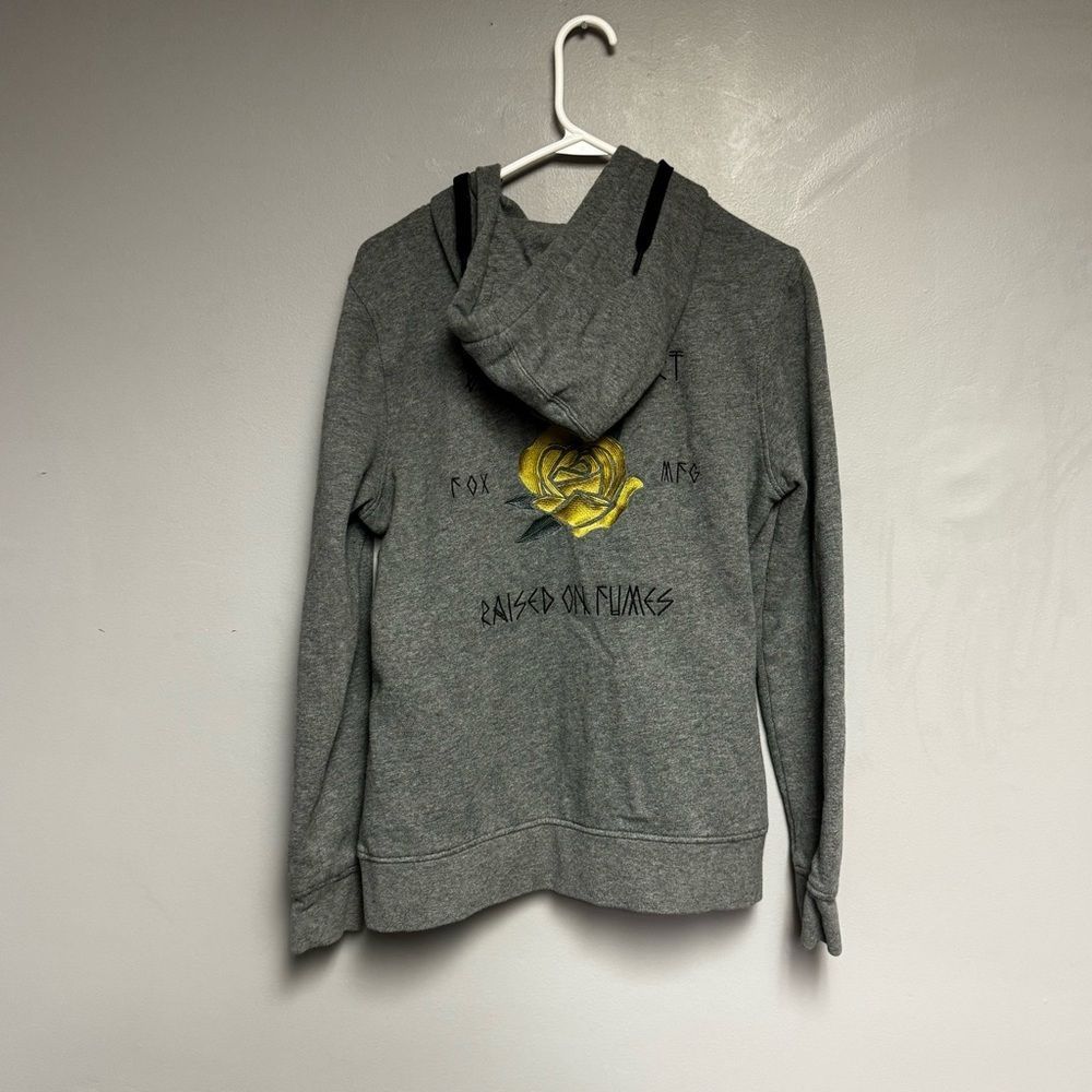 Fox Racing hoodie women’s size Medium M Raised on fumes rose design gray - Picture 2 of 4